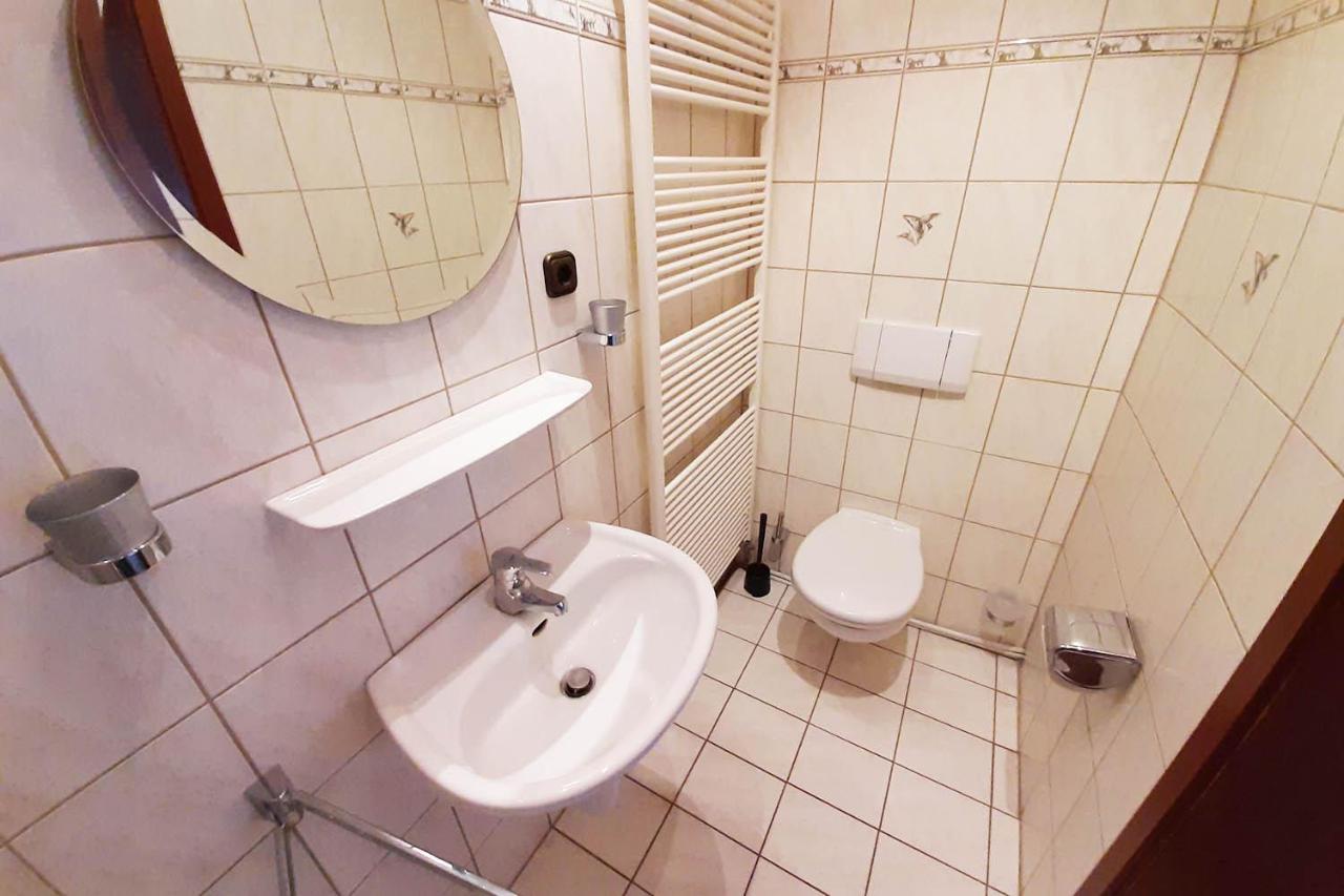 Work & Stay Apartments In Hoenningen Honningen  Bagian luar foto